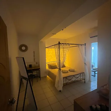 Artemida Beach Apartment Διαμέρισμα Αρτέμιδα