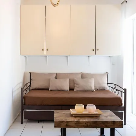 Artemida Beach Apartment *