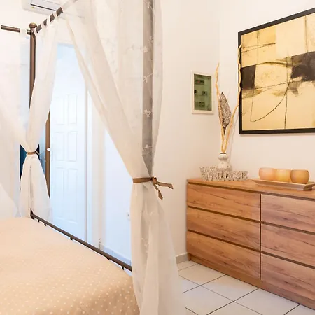 Artemida Beach Apartment * Artemida (Attica)